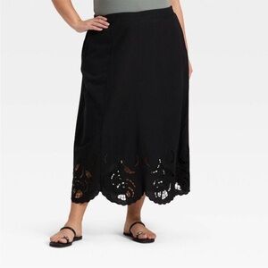 NWT xxl Universal Thread Black Midi Skirt with Cut-Out Hem